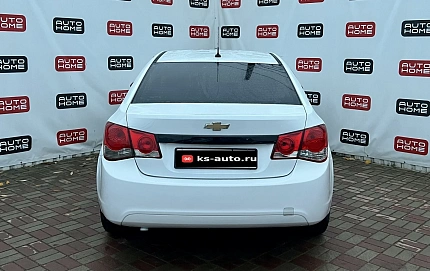 Chevrolet Cruze, 2011г, передний привод, механика