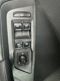 Volkswagen Tharu, 2021г, передний привод, робот