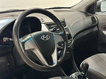 Hyundai Solaris, 2014г, передний привод, механика