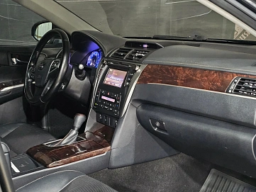 Toyota Camry, 2016г, передний привод, автомат