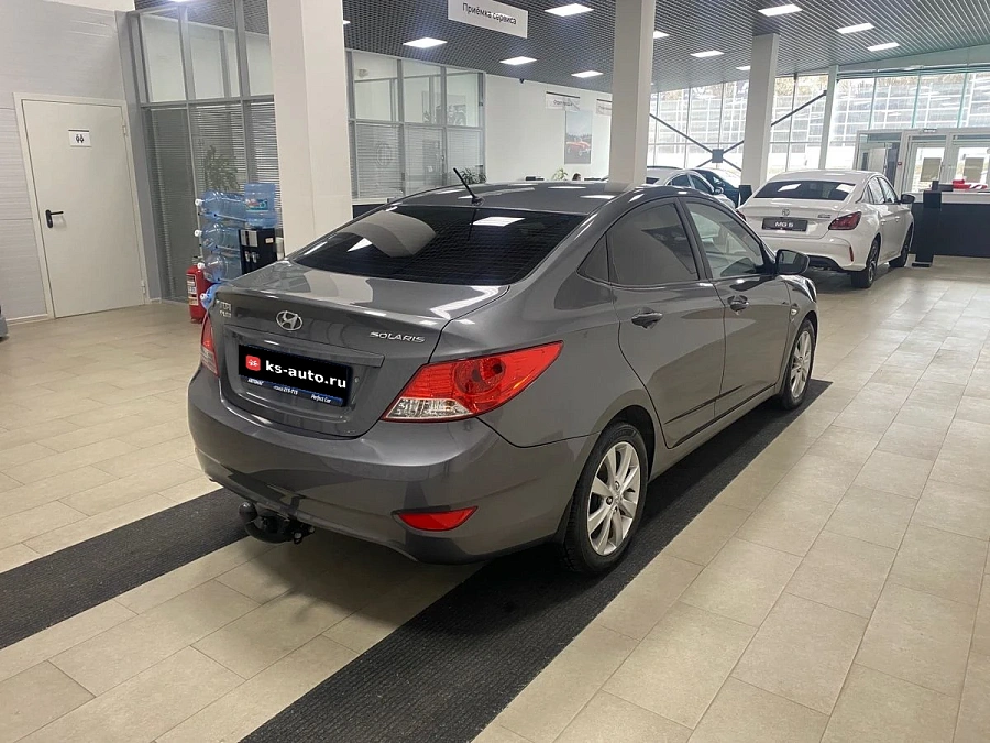 Hyundai Solaris, 2013г., передний привод, механика