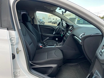 Citroen C4, 2013г, передний привод, механика