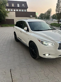 Infiniti JX, 2013г, полный привод, вариатор