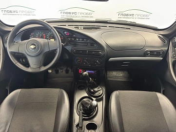 Chevrolet Niva, 2014г, передний привод, механика