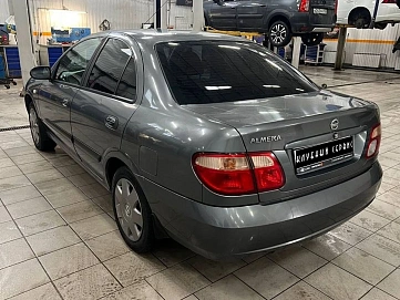 Nissan Almera, 2006г, передний привод, механика