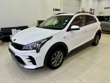 Kia , 2021г., передний привод, автомат