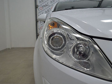 Opel Corsa, 2009г, передний привод, механика