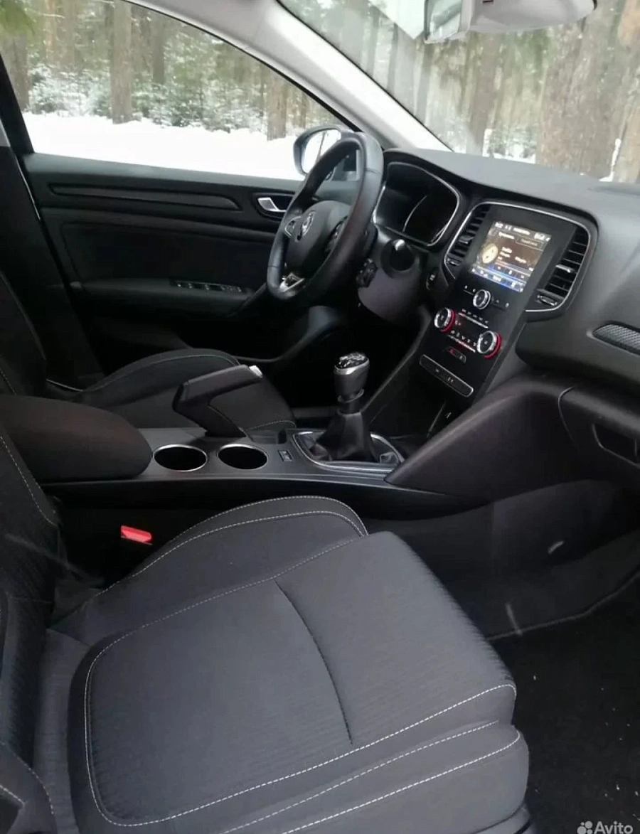 Renault Megane, 2020г., передний привод, механика