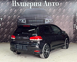Volkswagen Golf, 2010г., передний привод, робот