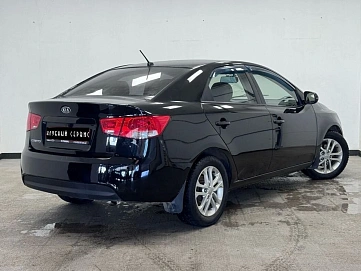Kia Cerato, 2011г, передний привод, автомат