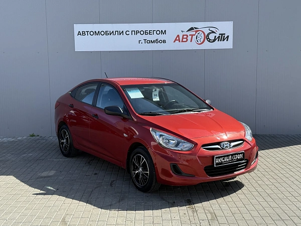 Hyundai Solaris, 2011г., передний привод, автомат