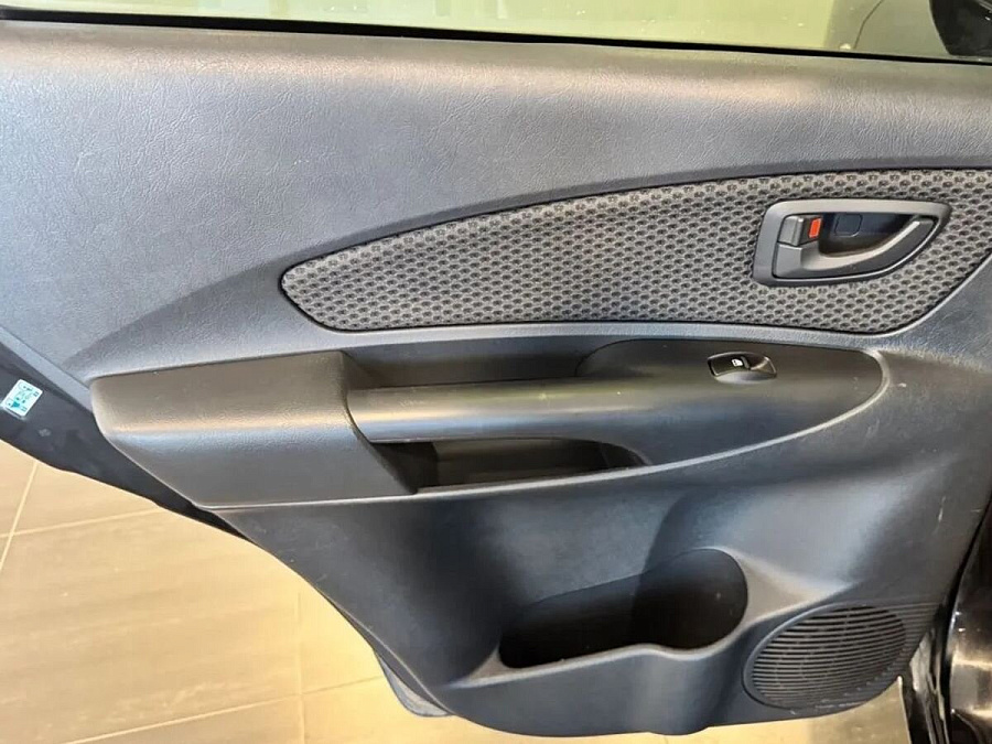 Hyundai Tucson, 2008г., передний привод, механика