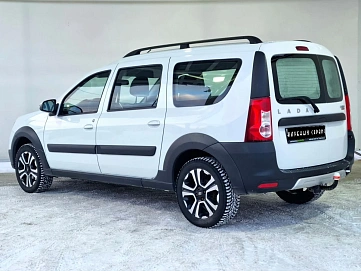 Lada (ВАЗ) , 2022г., передний привод, механика