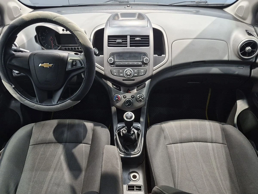 Chevrolet Aveo, 2013г., передний привод, механика