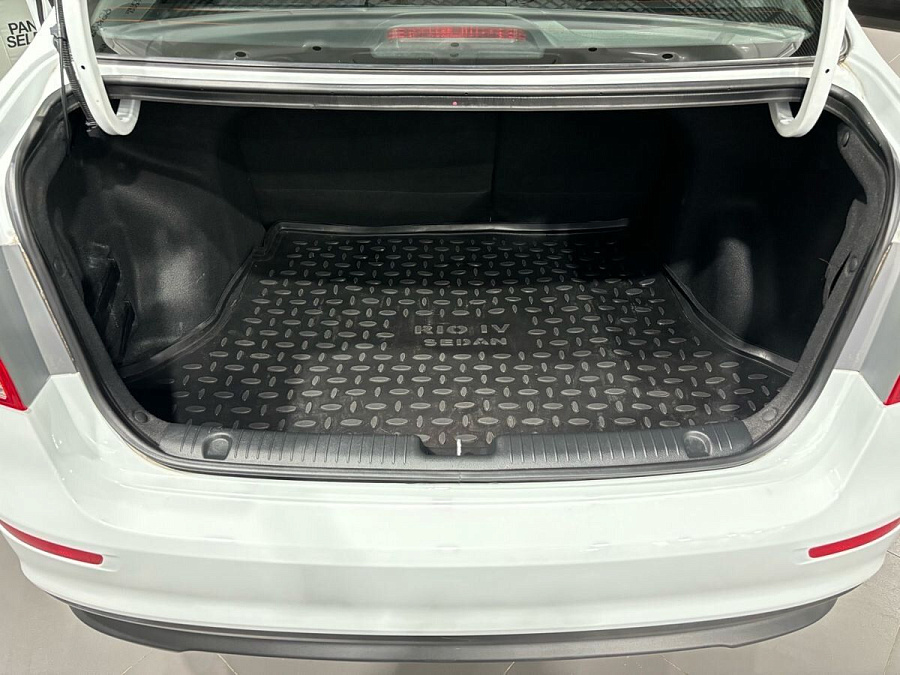 Kia , 2017г., передний привод, автомат