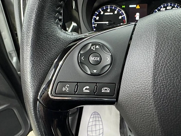 Mitsubishi Outlander, 2019г, передний привод, вариатор