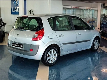 Renault Scenic, 2008г, передний привод, механика