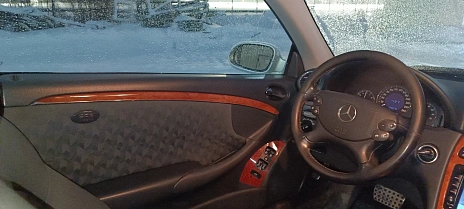 Mercedes-Benz CLK-Класс, 2002г, задний привод, автомат