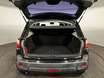 Nissan Qashqai, 2011г, передний привод, вариатор