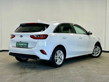 Kia Ceed, 2020г, передний привод, автомат
