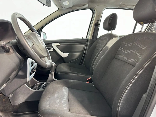 Renault , 2014г., передний привод, механика