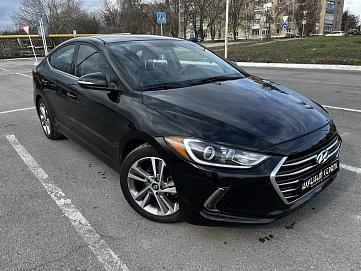 Hyundai Elantra, 2017г, передний привод, автомат