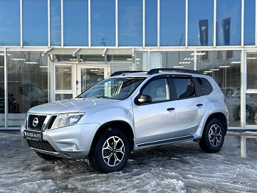 Nissan Terrano, 2015г, передний привод, механика