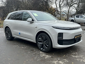 LiXiang L6, 2024г, полный привод, автомат
