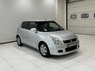 Suzuki Swift, 2008г, передний привод, робот