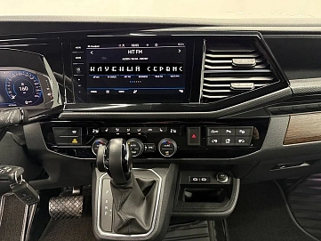 Volkswagen Multivan, 2023г, полный привод, робот
