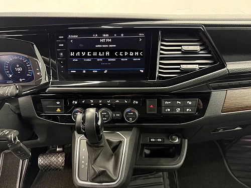 Volkswagen Multivan, 2023г, полный привод, робот