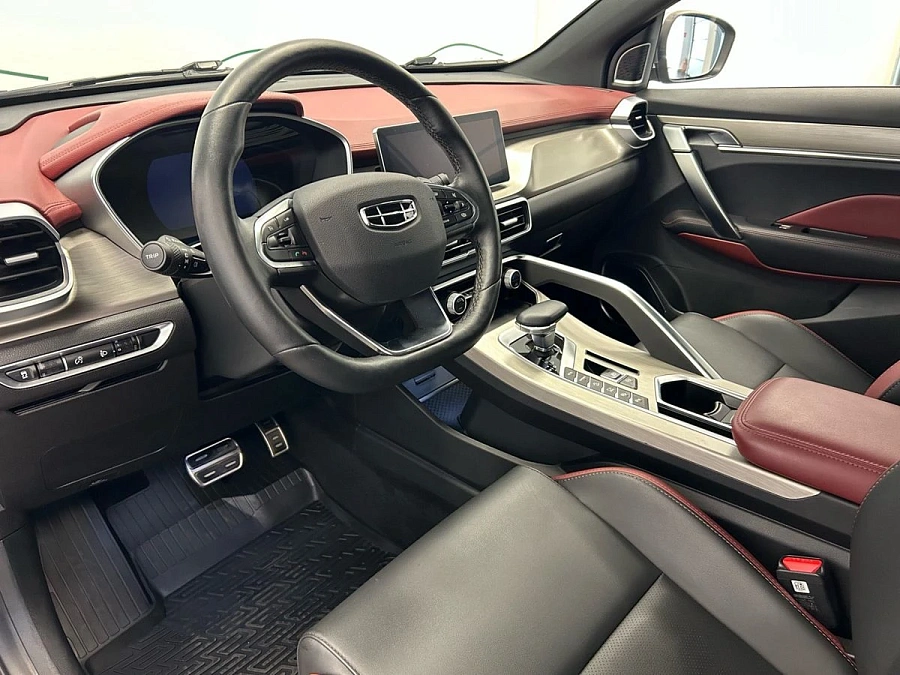 Geely Coolray, 2023г., передний привод, робот