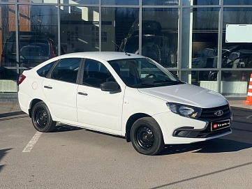 Lada (ВАЗ) Granta, 2021г, передний привод, механика