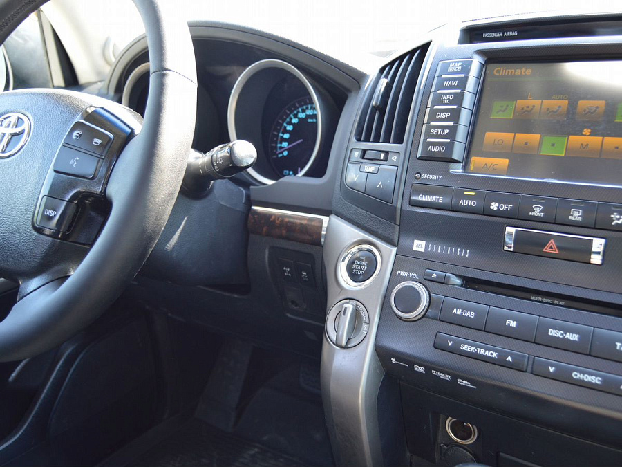 Toyota Land Cruiser, 2011г., полный привод, автомат