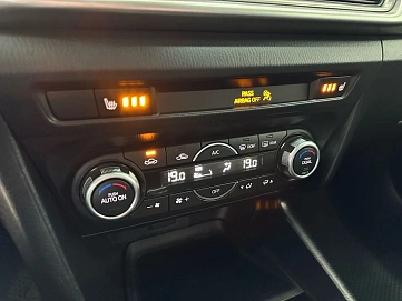 Mazda 3, 2017г, передний привод, автомат