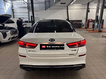 Kia Optima, 2020г, передний привод, автомат