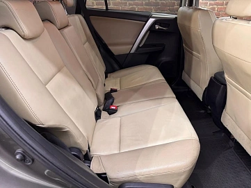 Toyota RAV4, 2014г, полный привод, автомат