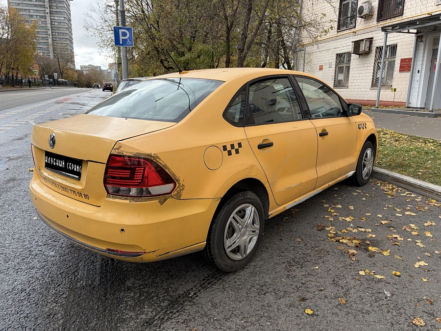 Volkswagen Polo, 2016г., передний привод, механика