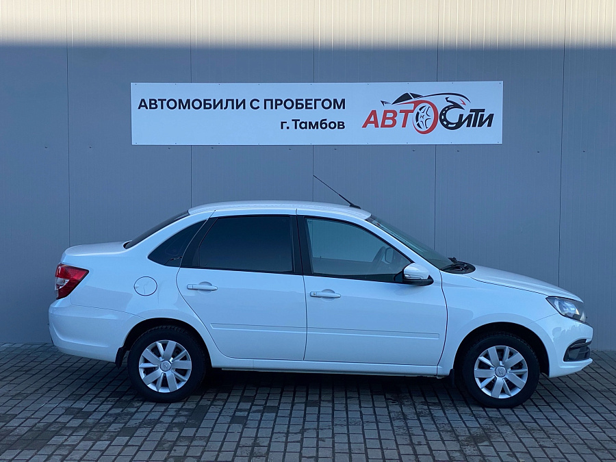 Lada (ВАЗ) Granta, 2023г., передний привод, механика