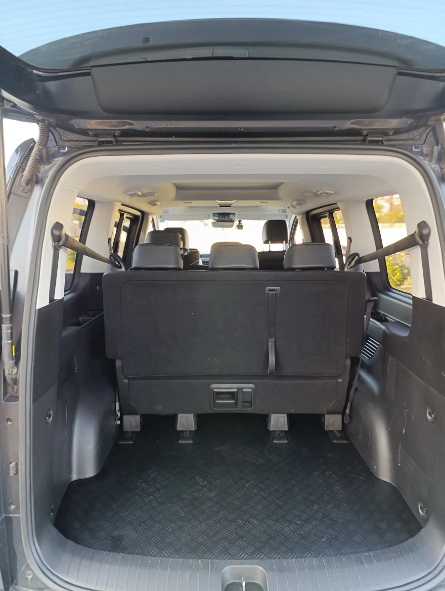 Hyundai Staria, 2021г., полный привод, автомат