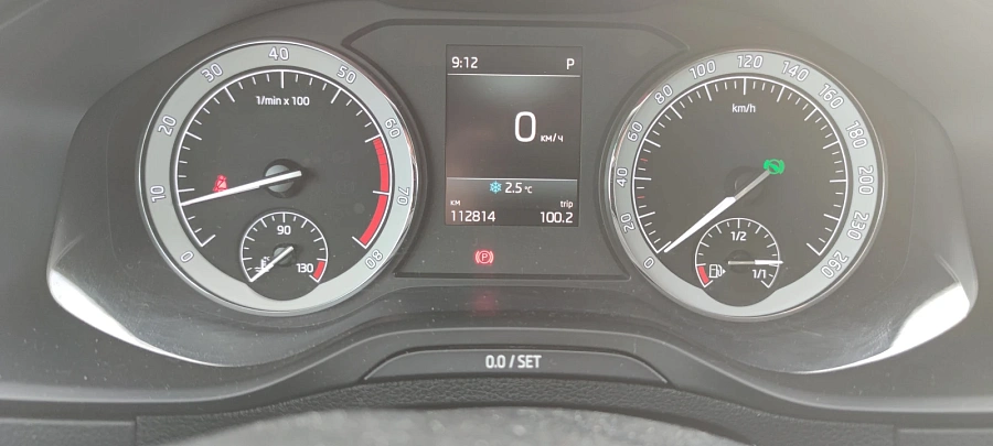 Skoda Karoq, 2020г., передний привод, автомат