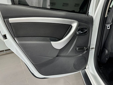 Nissan , 2018г., передний привод, механика