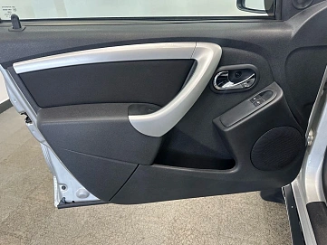 Nissan Terrano, 2015г, передний привод, механика