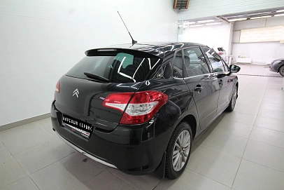 Citroen C4, 2012г, передний привод, автомат