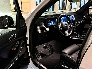 BMW X7, 2022г, полный привод, автомат