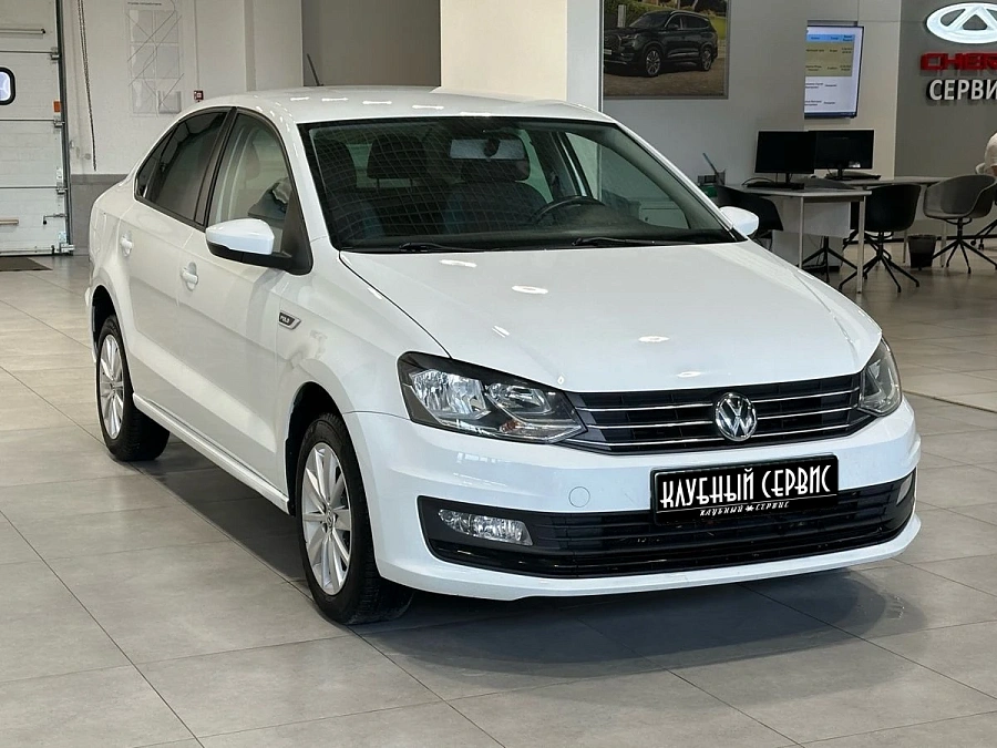 Volkswagen Polo, 2020г., передний привод, автомат
