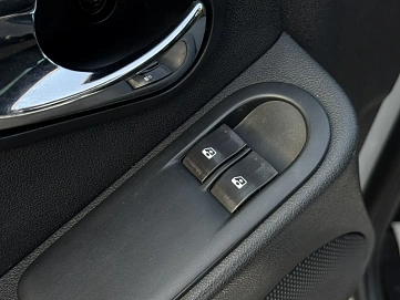 Nissan Terrano, 2015г, передний привод, механика