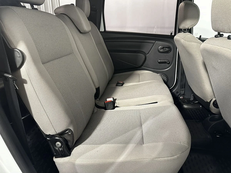 Lada (ВАЗ) Largus, 2018г., передний привод, механика