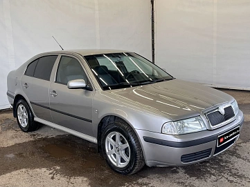 Skoda Octavia, 2008г, передний привод, механика