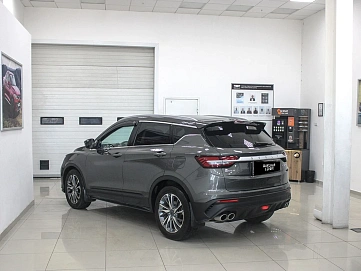 Geely Coolray, 2023г, передний привод, робот